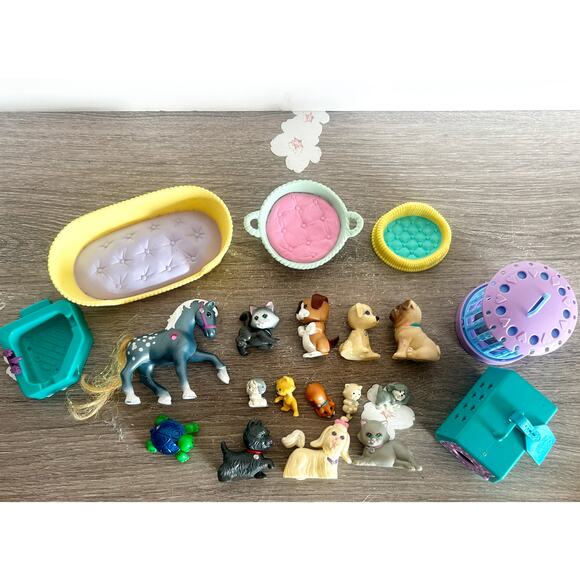 Vintage Littlest Pet Shop Mixed Pets and Accessories Lot Cats Dogs & Pets Kenner - Picture 1 of 10